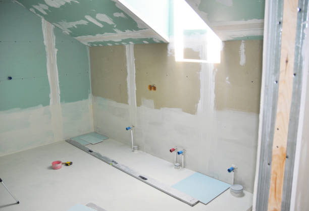 Best Industrial Mold Remediation  in New Castle, IN